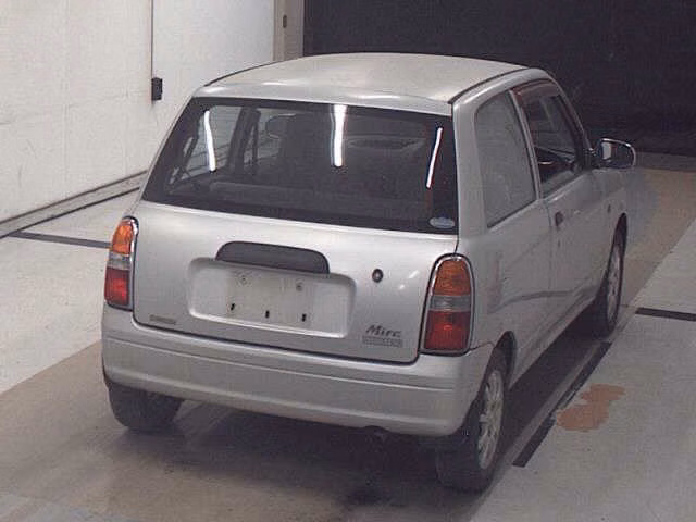 DAIHATSU MIRA