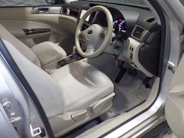 SUBARU EXIGA