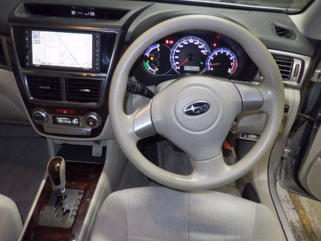 SUBARU EXIGA