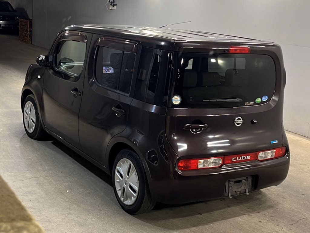 NISSAN CUBE