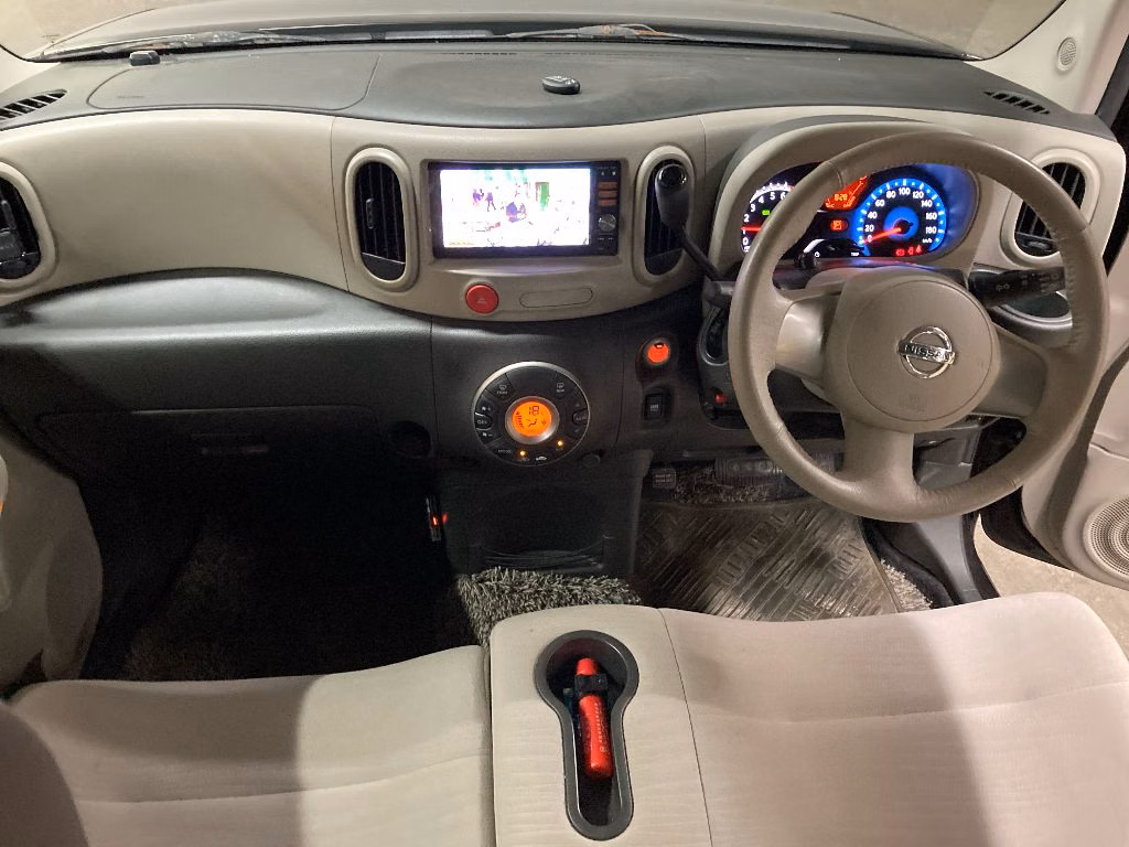NISSAN CUBE