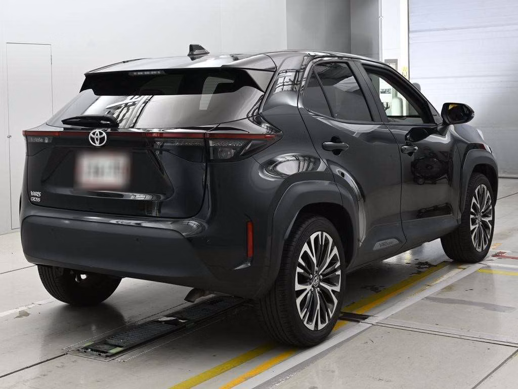 TOYOTA YARIS CROSS