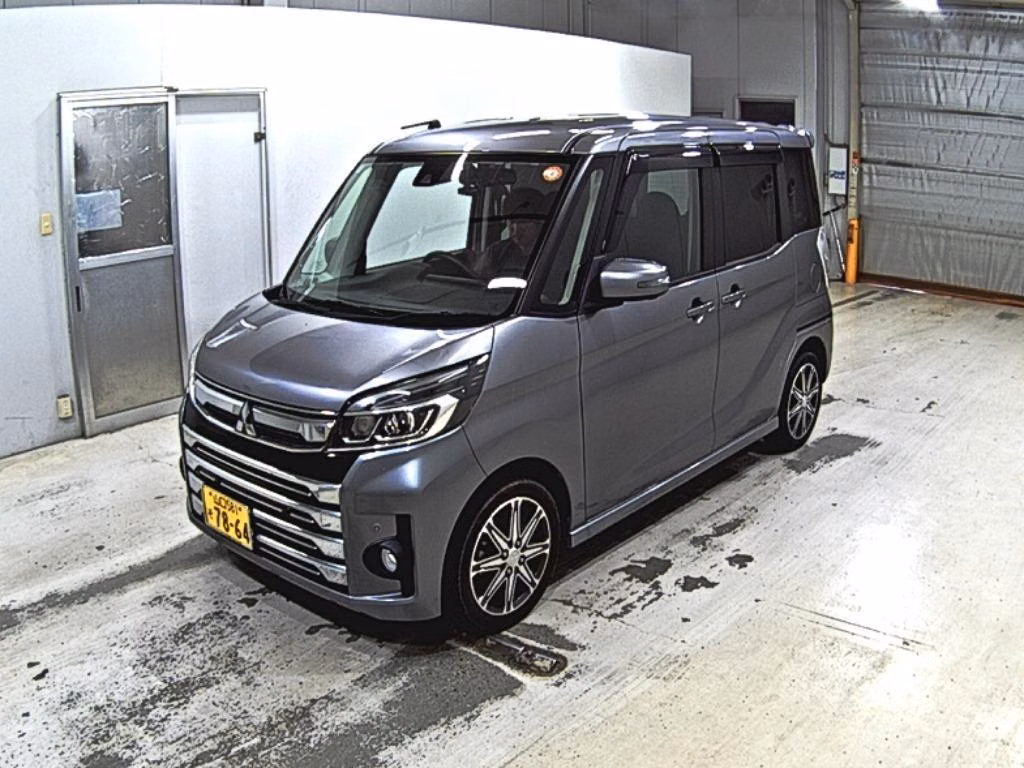 MITSUBISHI EK SPACE