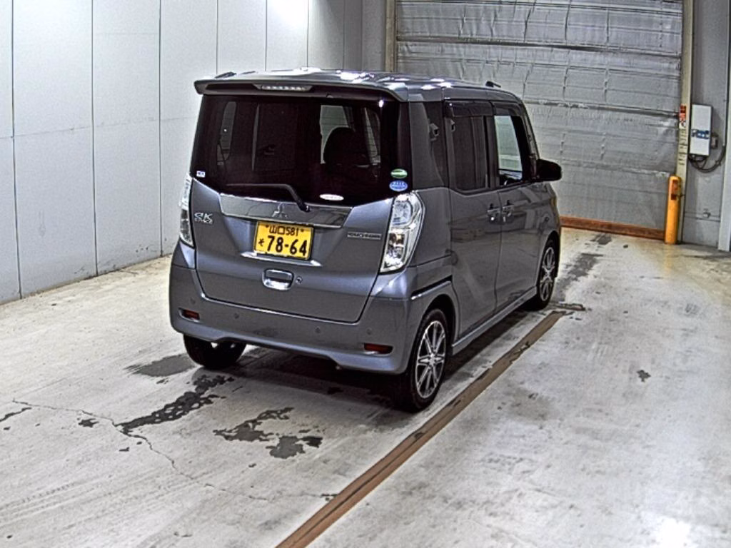 MITSUBISHI EK SPACE