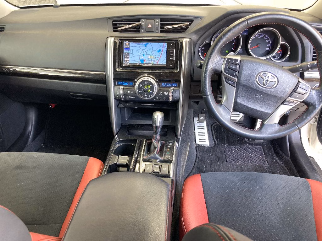 TOYOTA MARK X