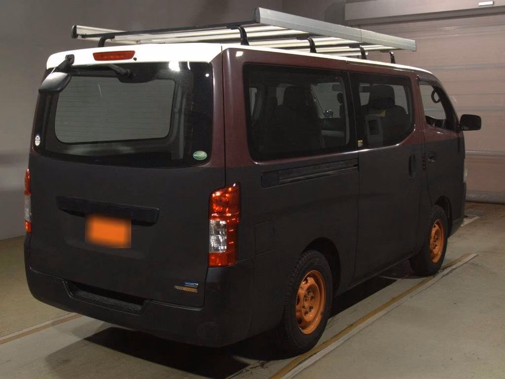 NISSAN NV350 CARAVAN