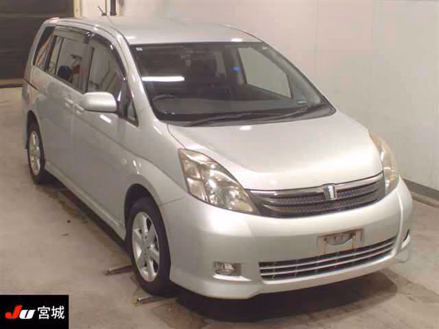 TOYOTA ISIS