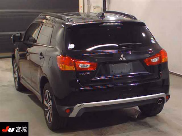 MITSUBISHI RVR