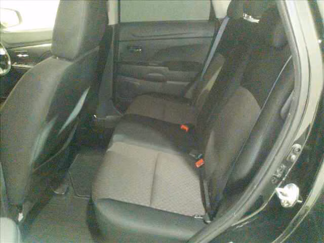 MITSUBISHI RVR