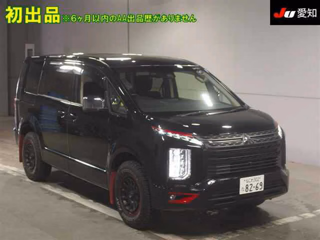 MITSUBISHI DELICA D:5