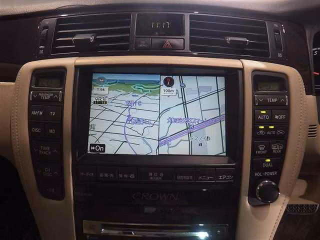 TOYOTA CROWN
