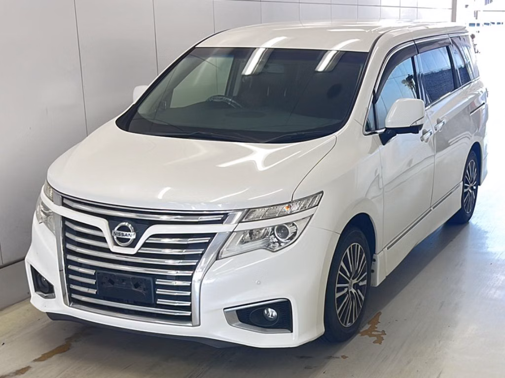 NISSAN ELGRAND
