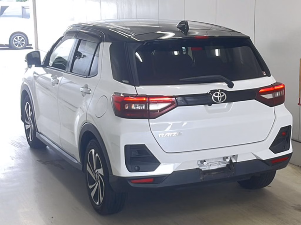 TOYOTA RAIZE