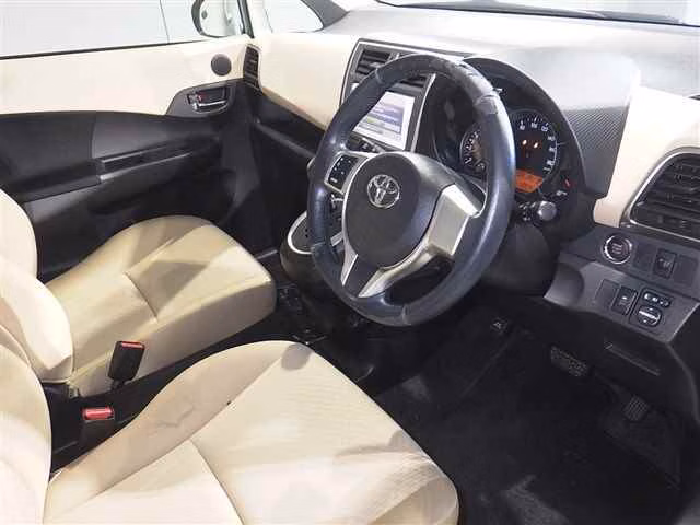 TOYOTA RACTIS