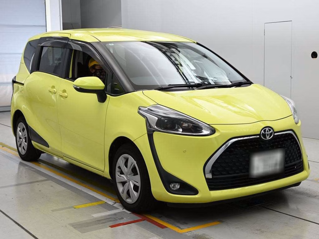 TOYOTA SIENTA