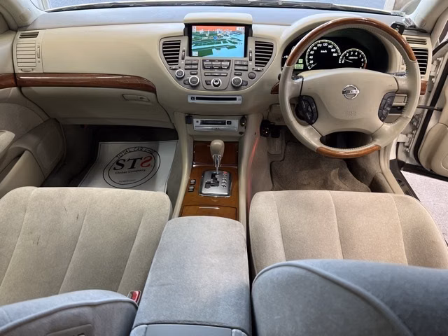 NISSAN CIMA