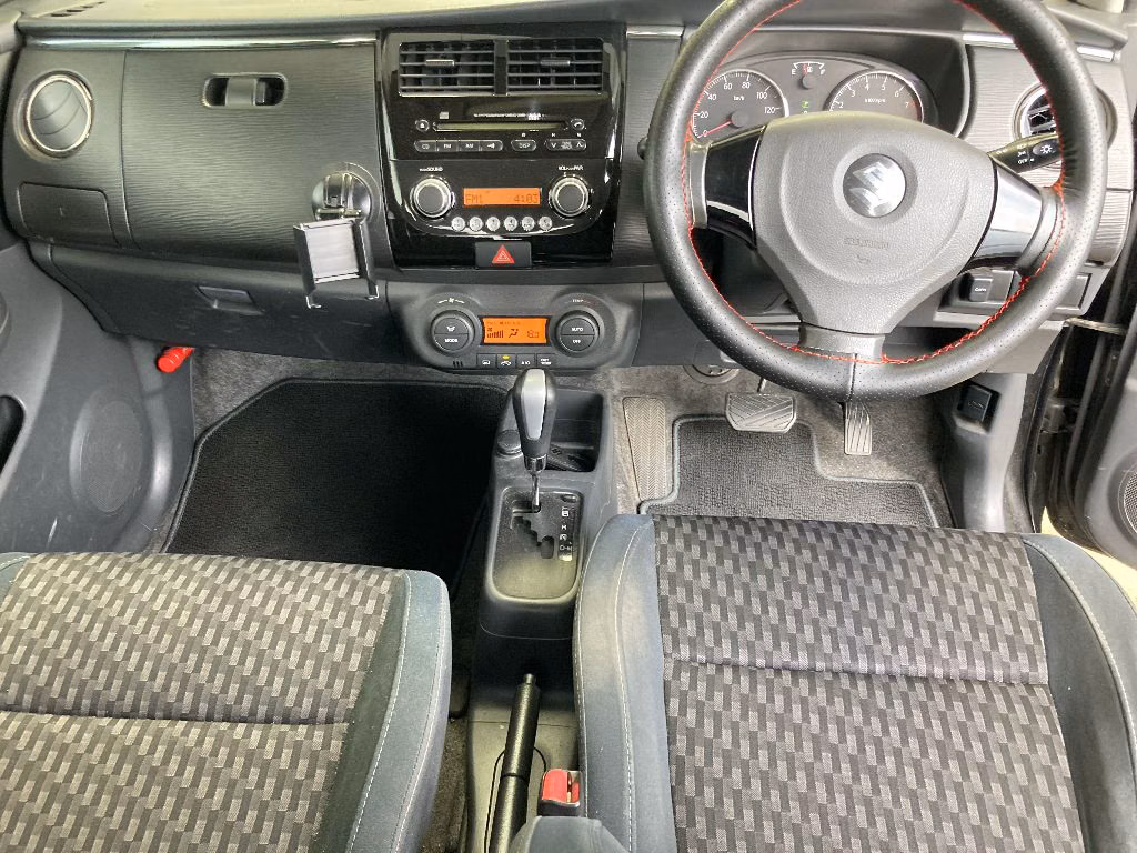 SUZUKI CERVO