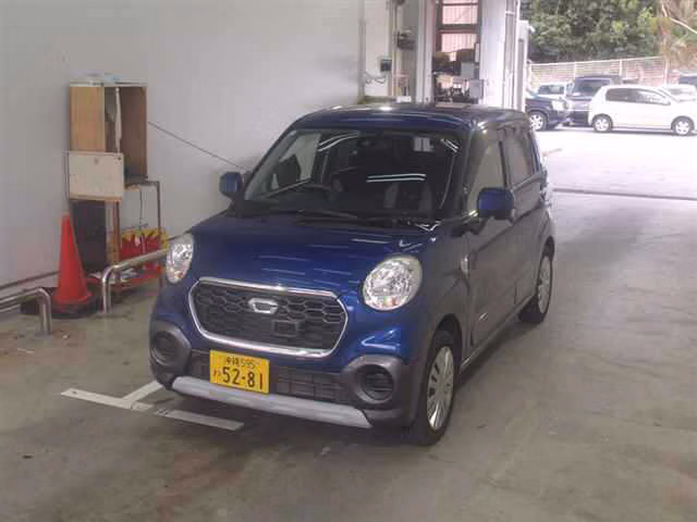 DAIHATSU CAST