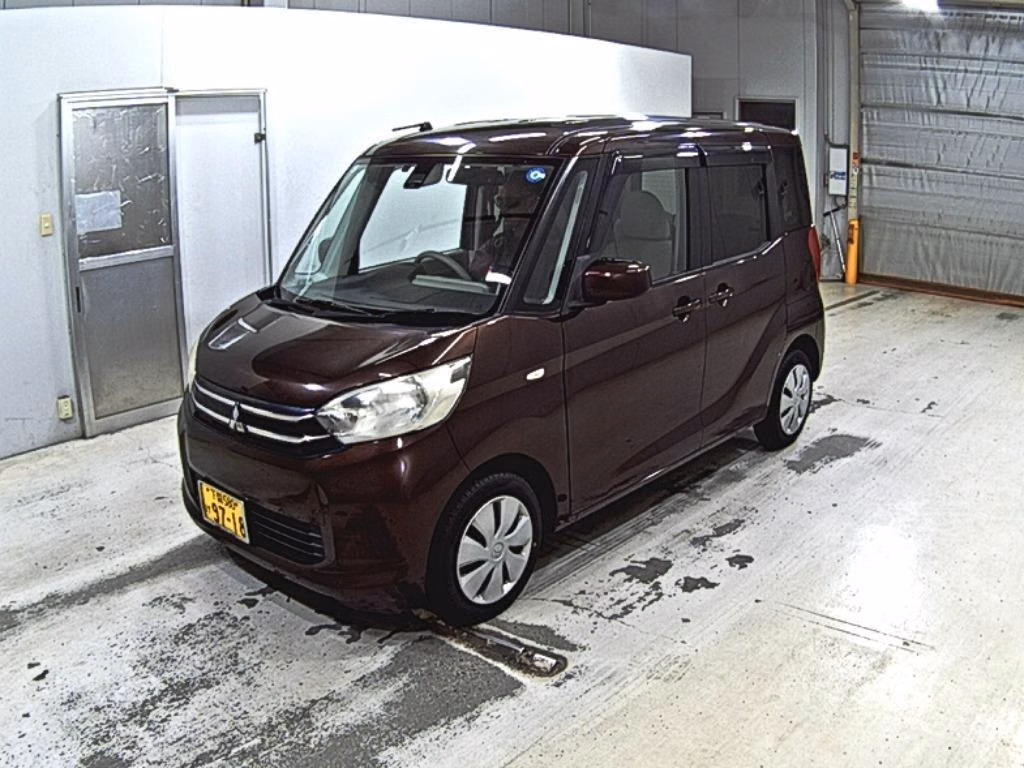 MITSUBISHI EK SPACE