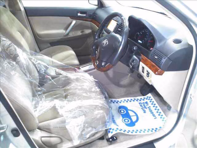 TOYOTA PREMIO