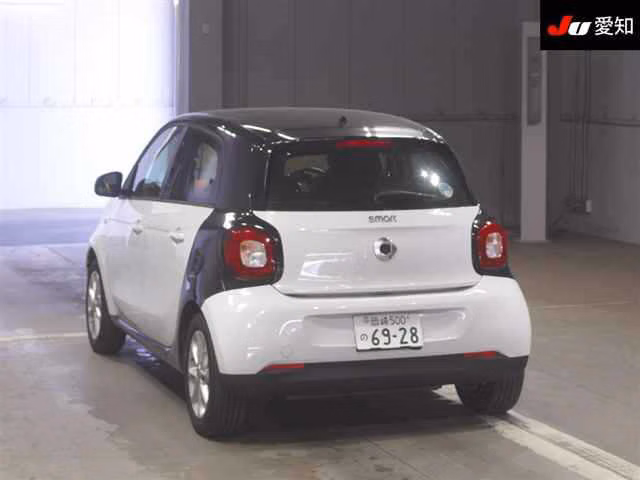 SMART FORFOUR