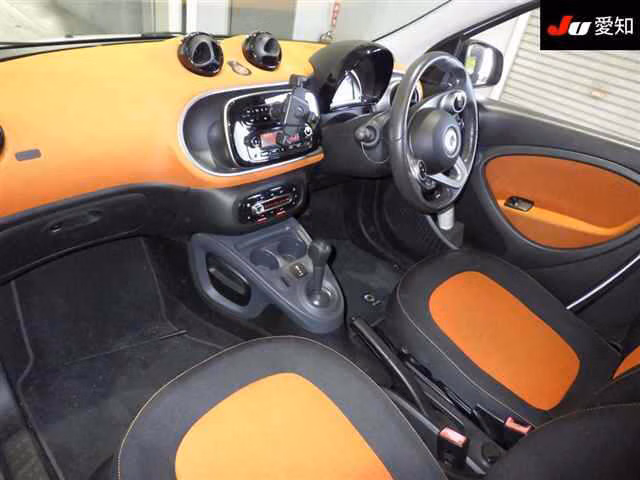 SMART FORFOUR