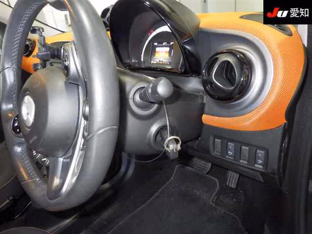 SMART FORFOUR