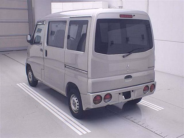 MITSUBISHI MINICAB