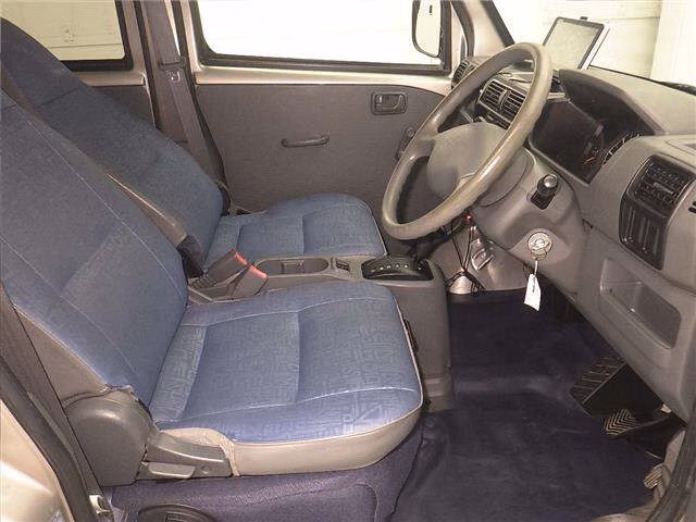 MITSUBISHI MINICAB