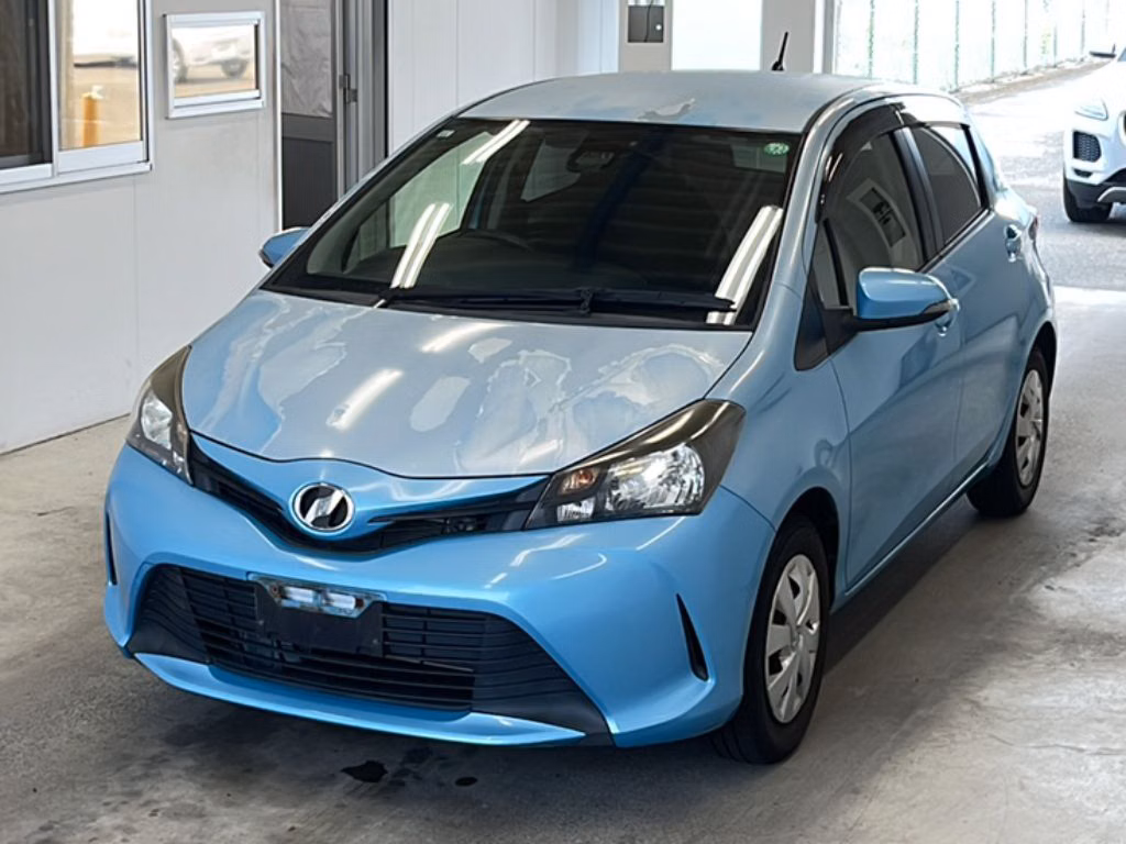 TOYOTA VITZ