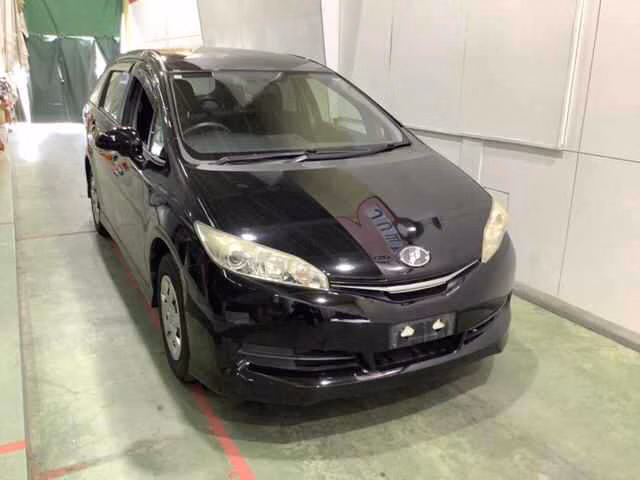 TOYOTA WISH
