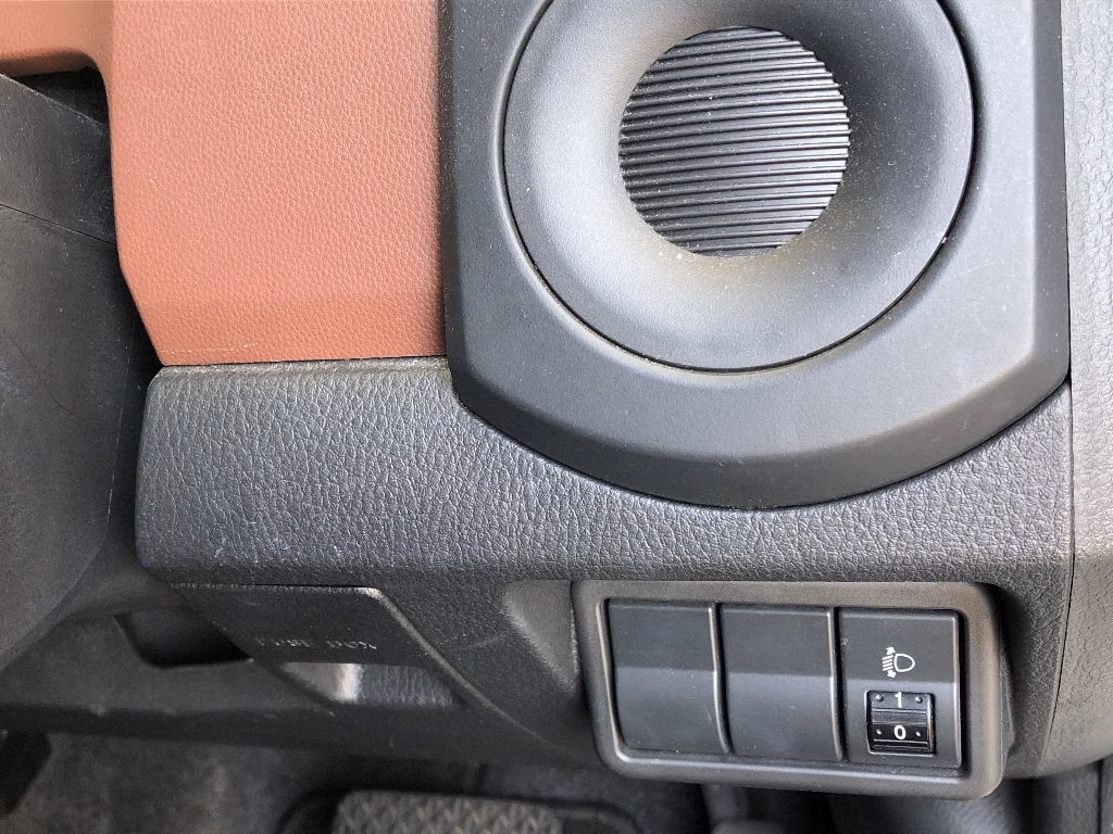MAZDA VERISA