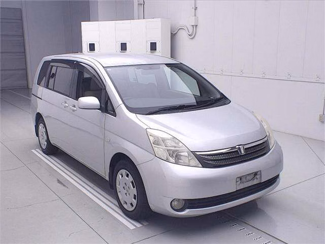 TOYOTA ISIS