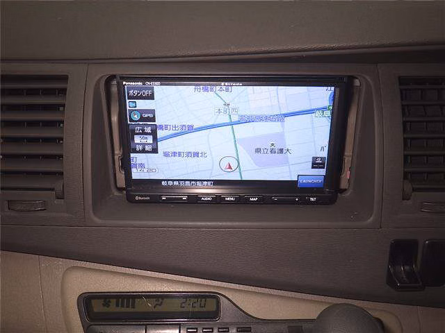 TOYOTA ISIS