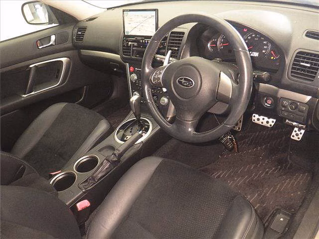 SUBARU LEGACY