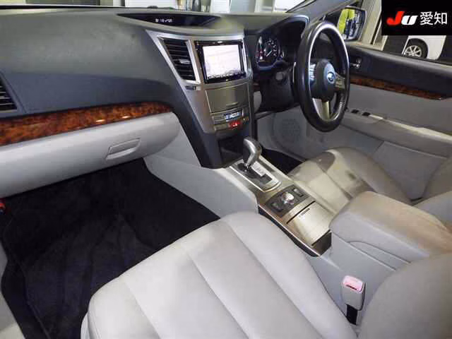 SUBARU OUTBACK