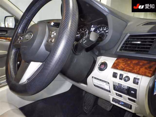 SUBARU OUTBACK