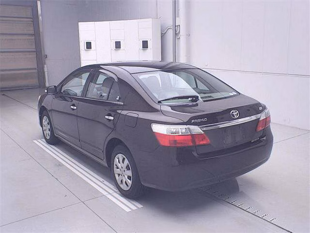 TOYOTA PREMIO