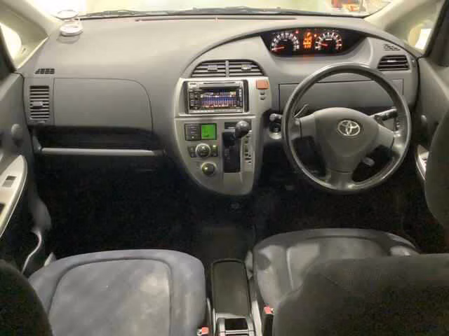 TOYOTA RACTIS
