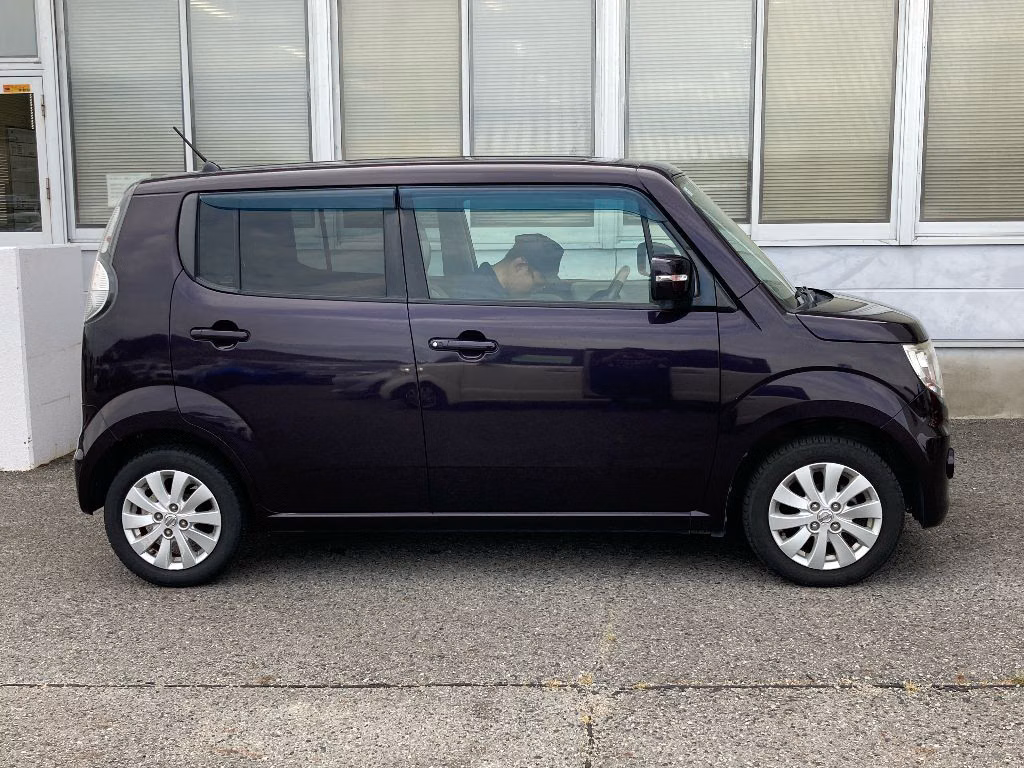NISSAN MOCO