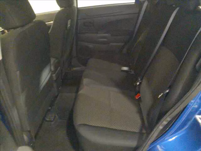 MITSUBISHI RVR