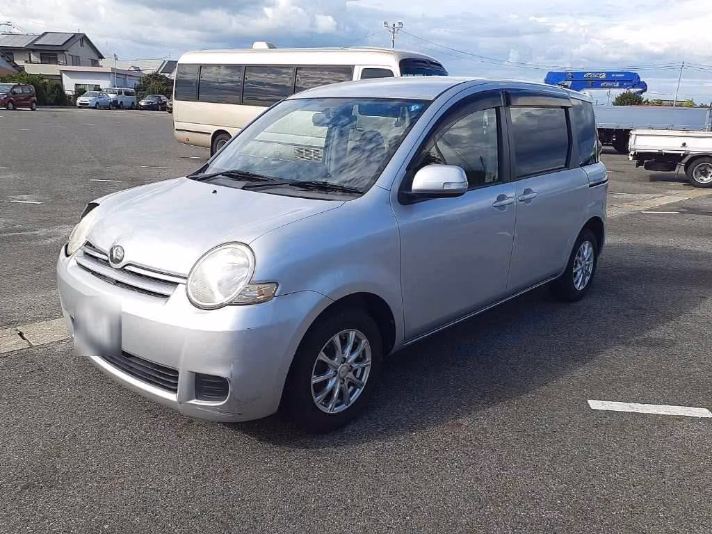 TOYOTA SIENTA