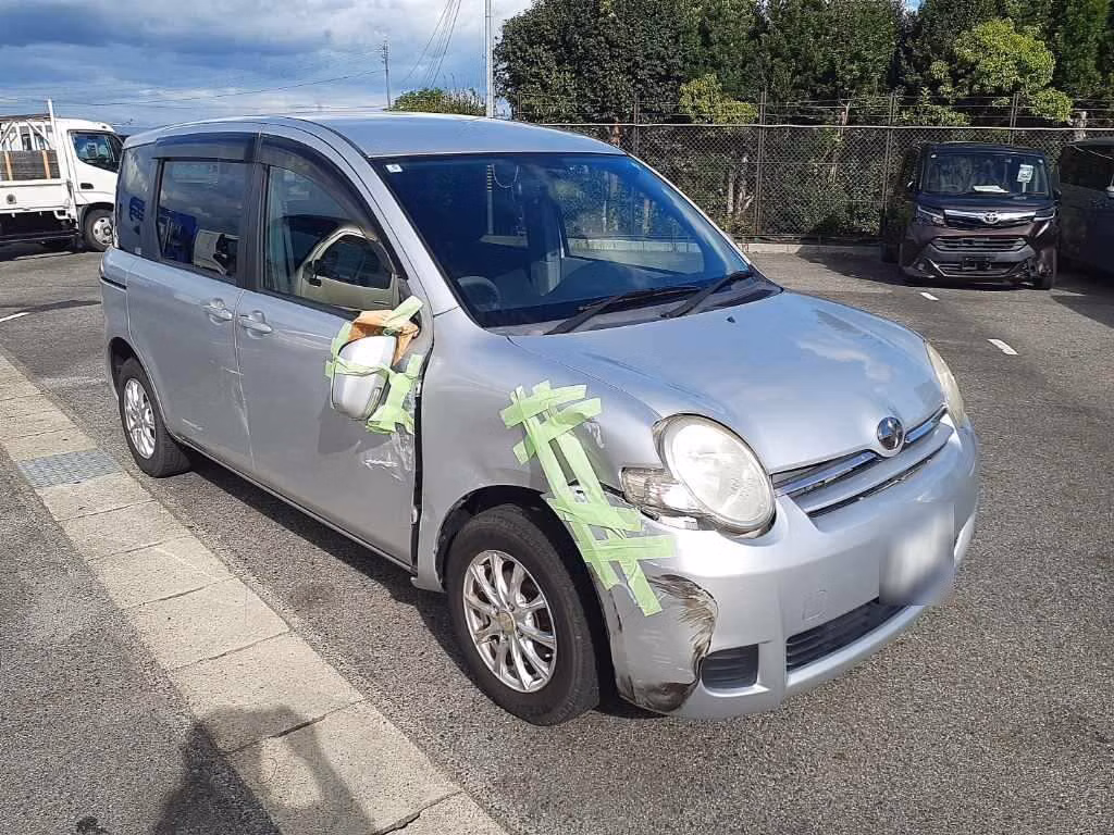 TOYOTA SIENTA