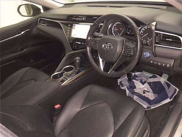 TOYOTA CAMRY