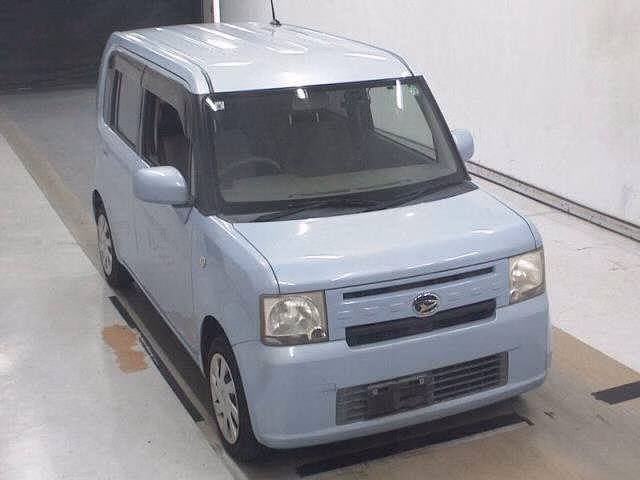 DAIHATSU MOVE CONTE