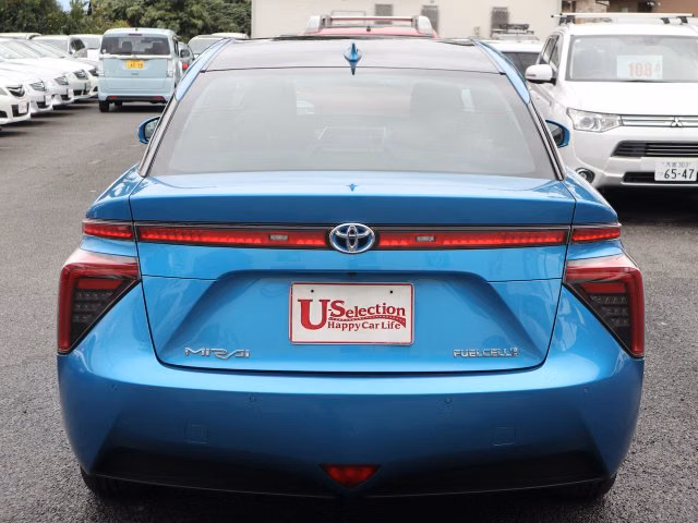 TOYOTA MIRAI