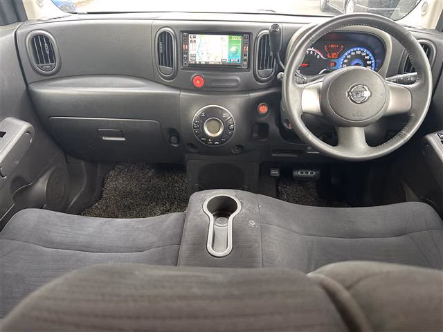 NISSAN CUBE