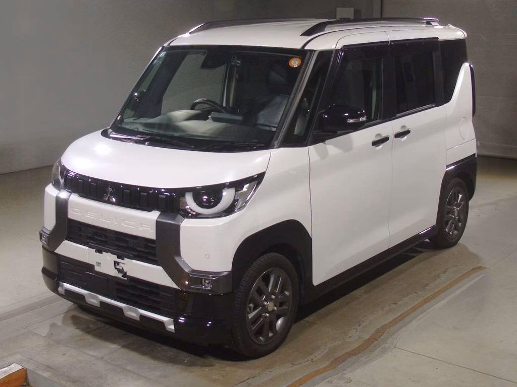 MITSUBISHI DELICA MINI