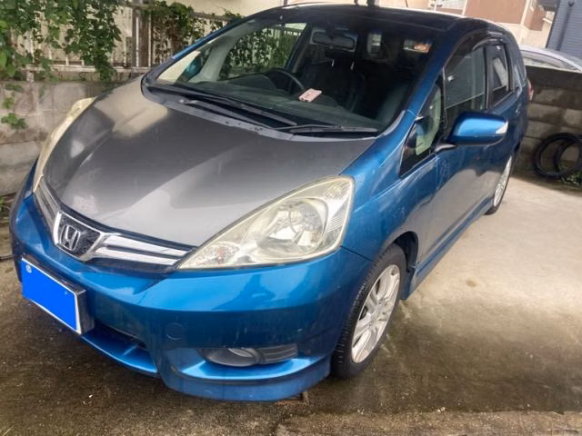 HONDA FIT SHUTTLE
