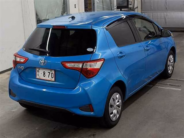 TOYOTA VITZ